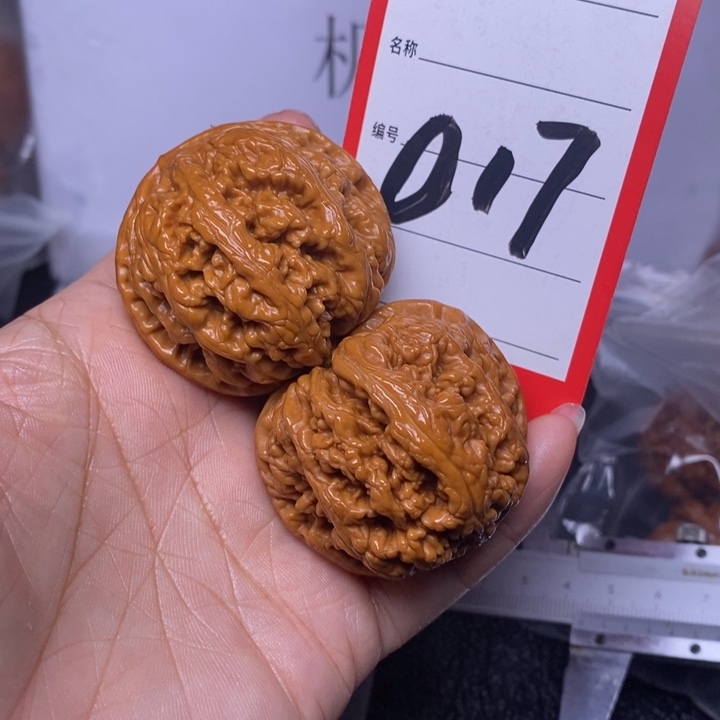 文玩核桃把件017、44粗筋