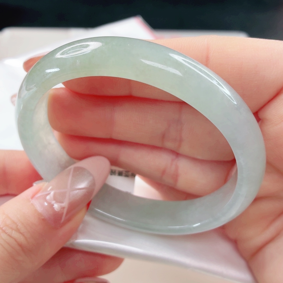 翡翠未镶嵌手镯57.3x49