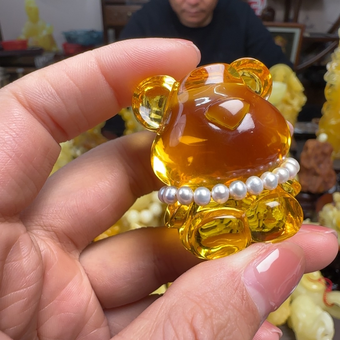 琥珀未镶嵌珠宝奇石