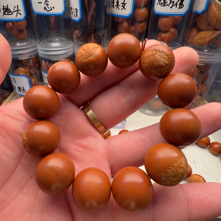 橄榄核手串/手链1.9正圆钟馗
