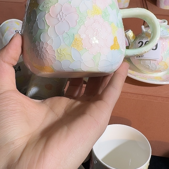 对方尴尬哈哈哈就斤斤计较