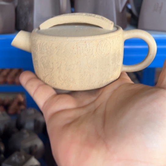 紫砂茶壶瑕疵……………………