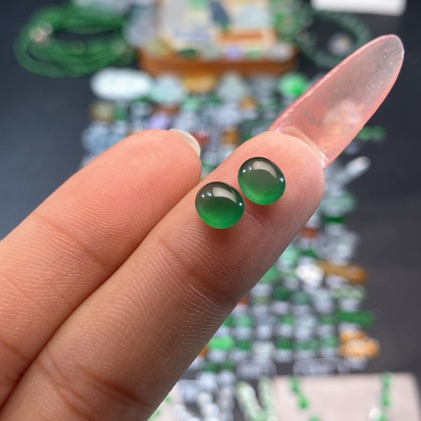 【闪购商品】翡翠挂件未镶嵌蛋