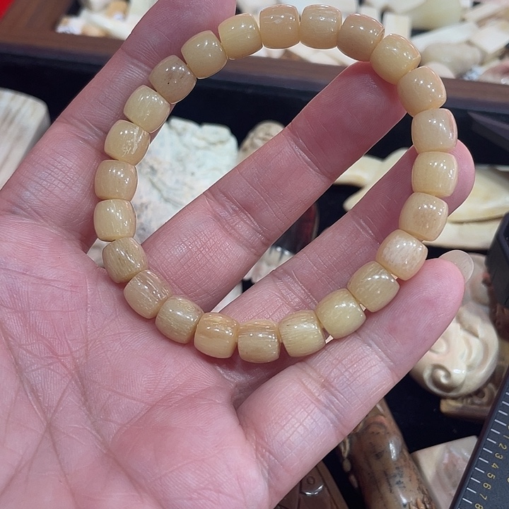 泥塑不打孔联系客服