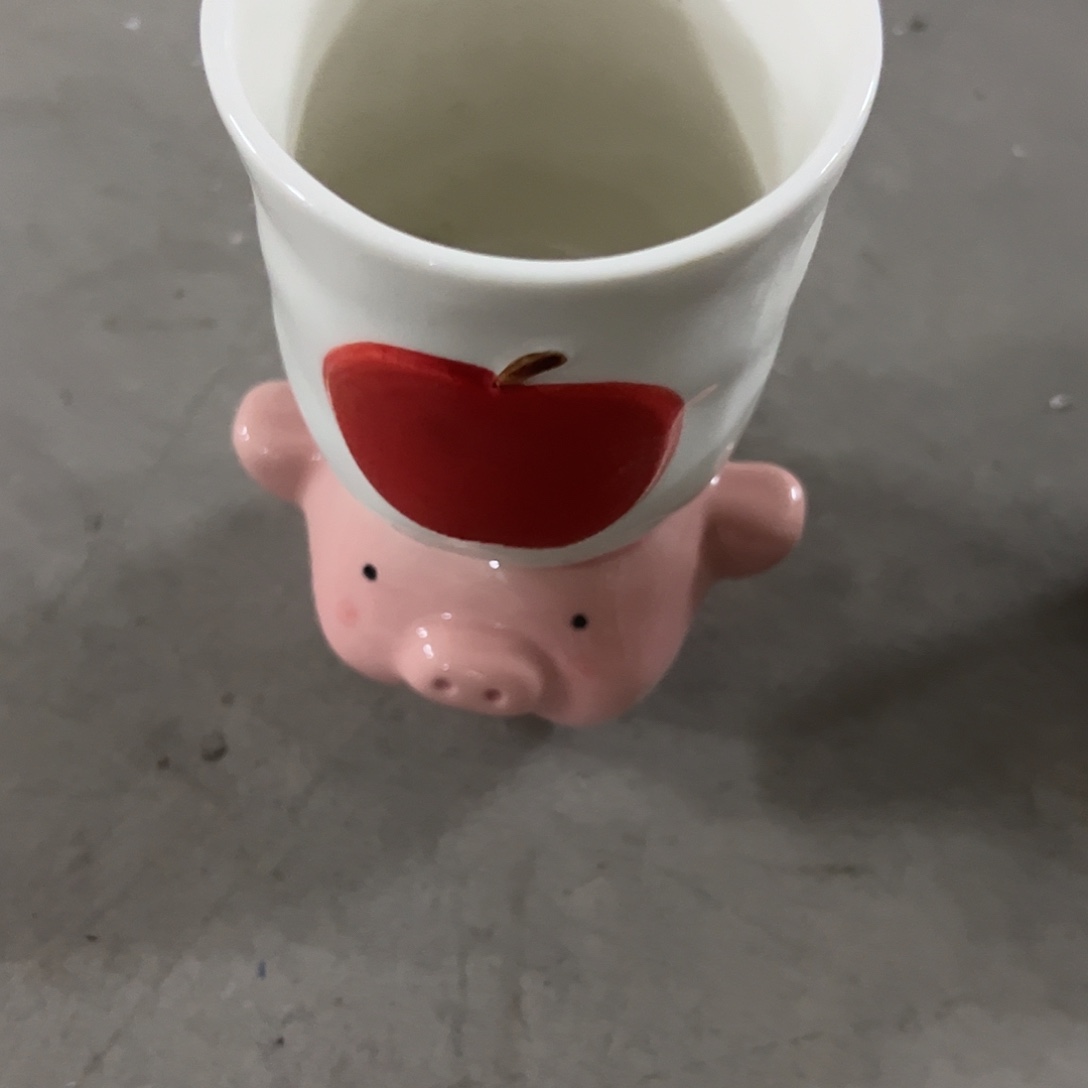 陶瑕疵猪杯一个哈哈