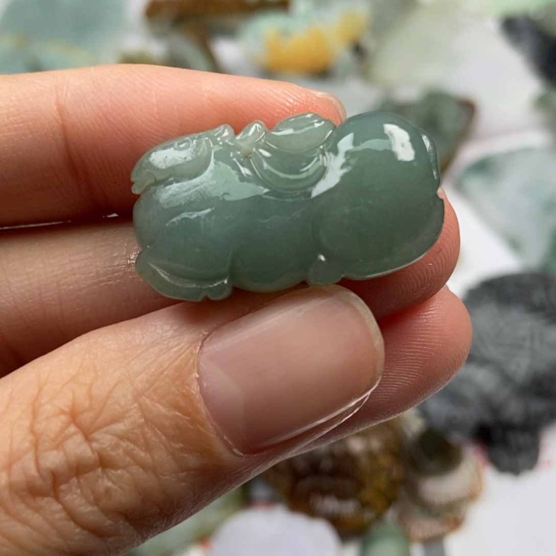 定制翡翠未镶嵌翡翠