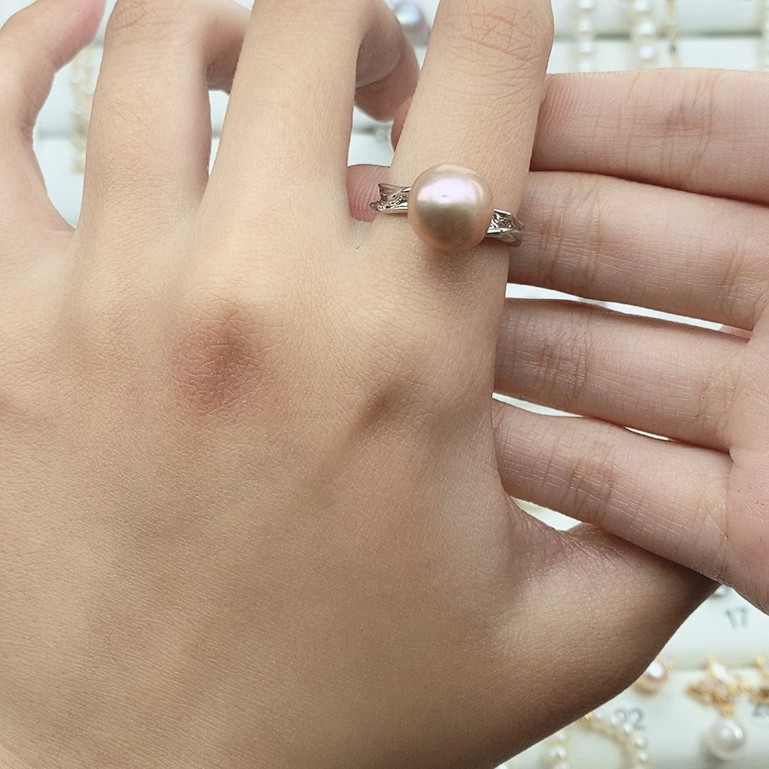 兔****未镶嵌戒指淡水珍珠默认微瑕介意勿拍