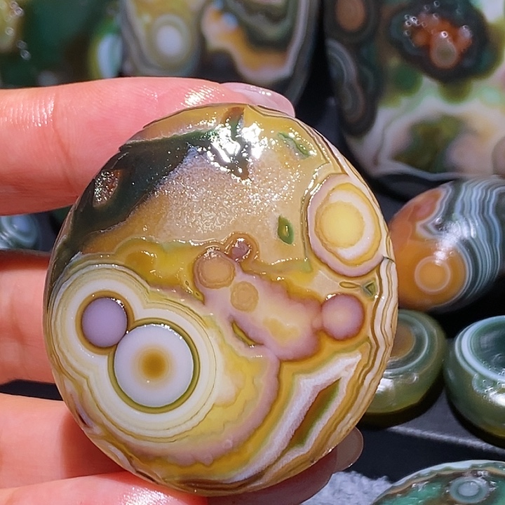 玛瑙/玉髓未镶嵌珠宝奇石14