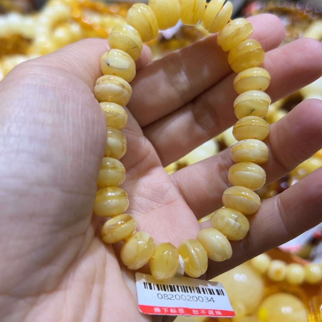 琥珀珠宝奇石未镶嵌