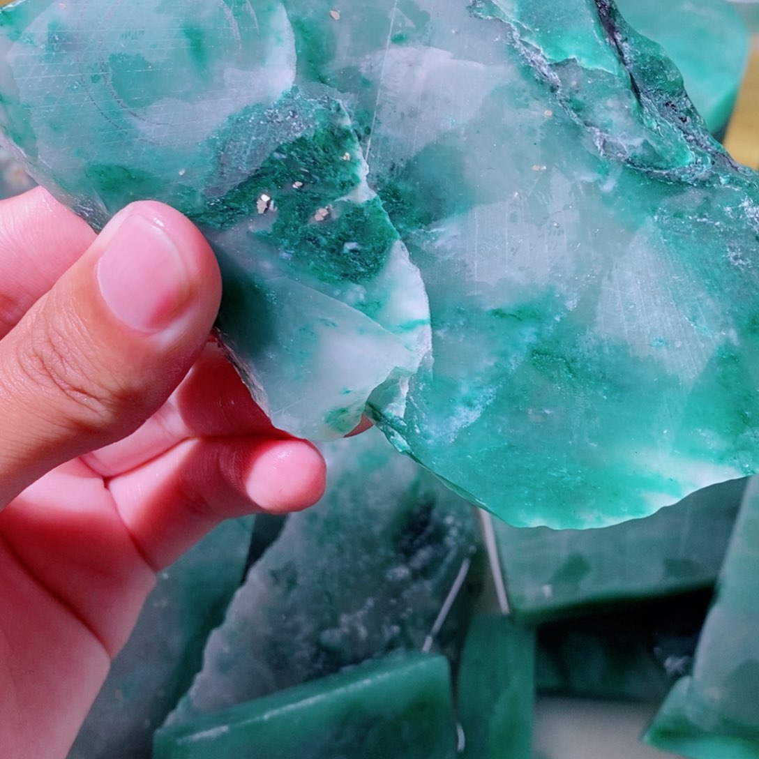 石英质玉吊坠(不含链)未镶嵌