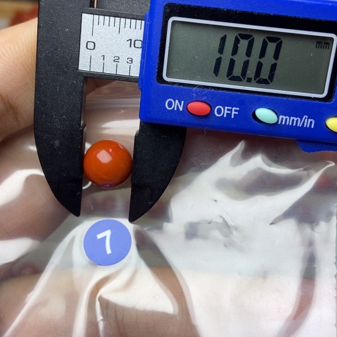 南红玛瑙未镶嵌南红玛瑙有瑕疵