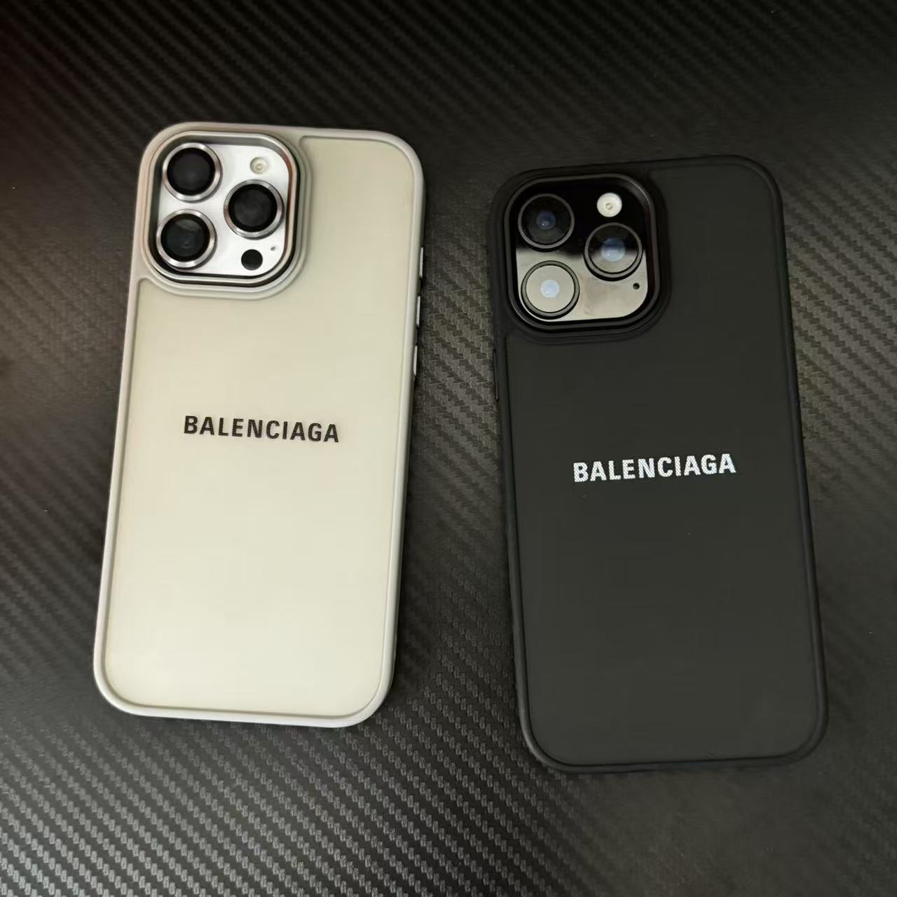 欧美潮牌B家英文适用iPhone16promax手机壳15苹果14肤感13磨砂17