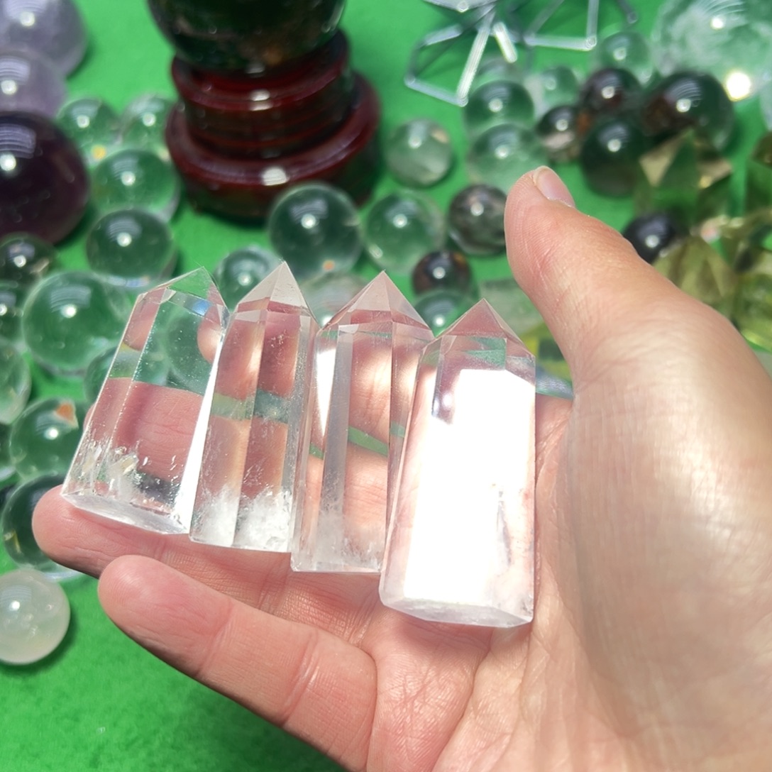 逍***在未镶嵌珠宝半成品水晶