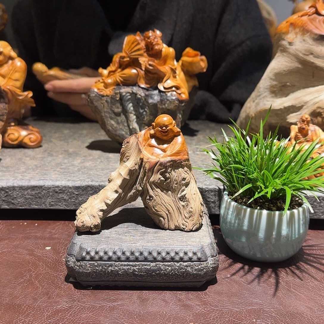 柏木（崖柏）太行集团董事