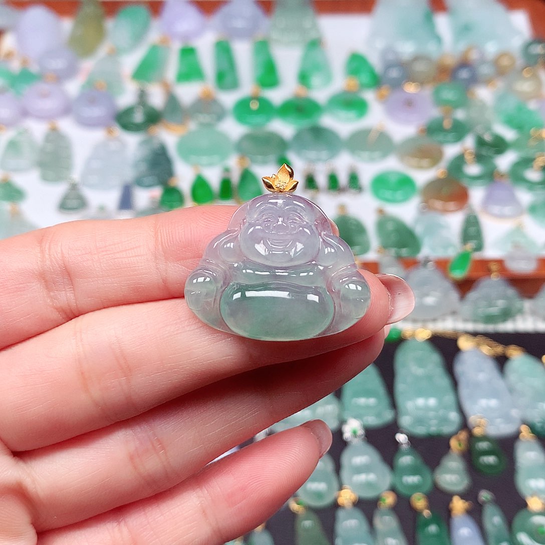 翡翠颈饰18K金镶嵌天然翡翠A货