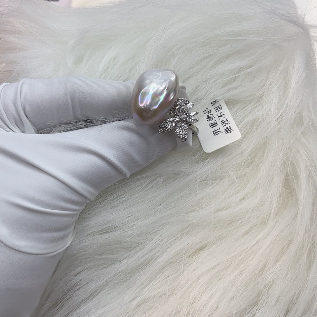 淡水珍珠耳饰合金