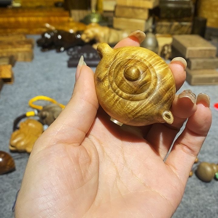 金丝楠小****子金丝楠把把壶