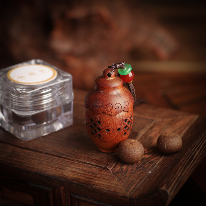 【郑师傅】宝瓶香囊套装 香丸（鹅梨+木樨+二苏 ）+宝瓶香囊 香薰挂件