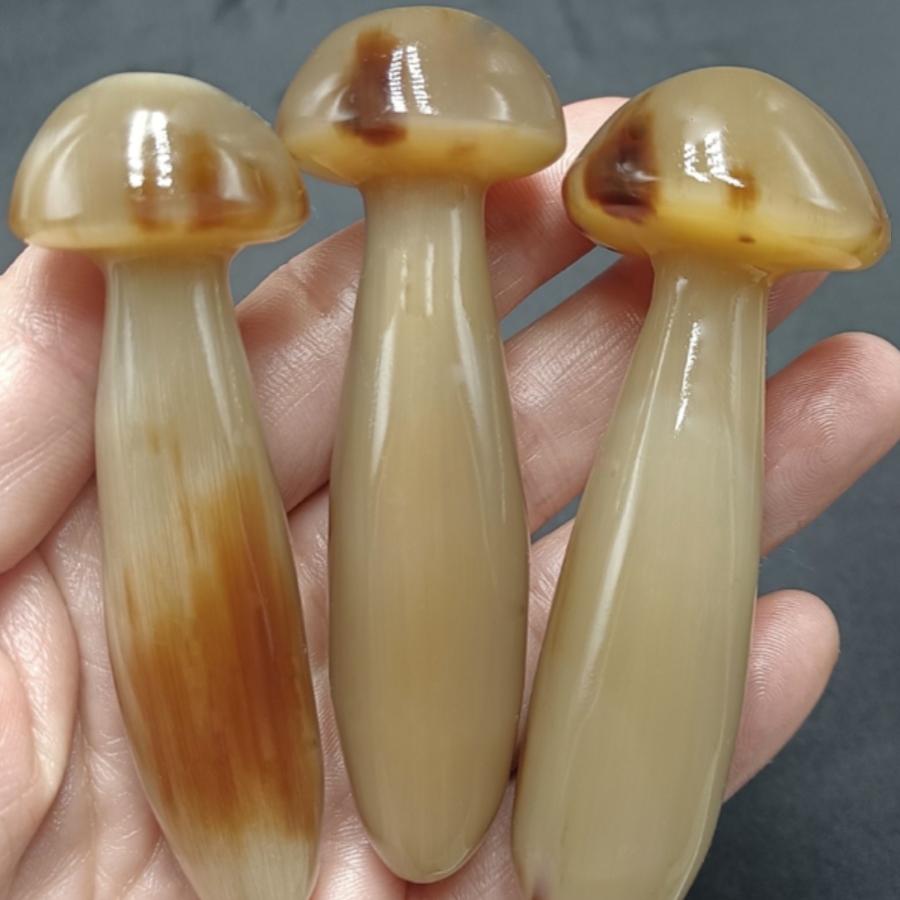 蘑菇棒白水牛角脸部刮痧板点穴位按摩眼霜导入棒通用女眼部拨筋