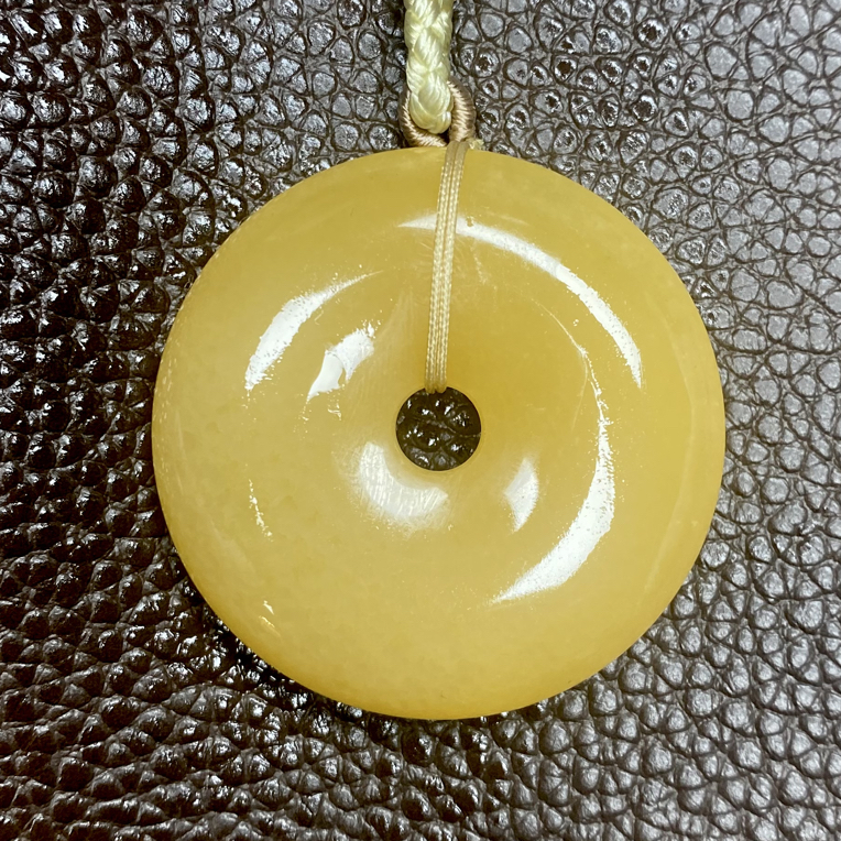 和 田糖料平安扣吊坠多样   69号