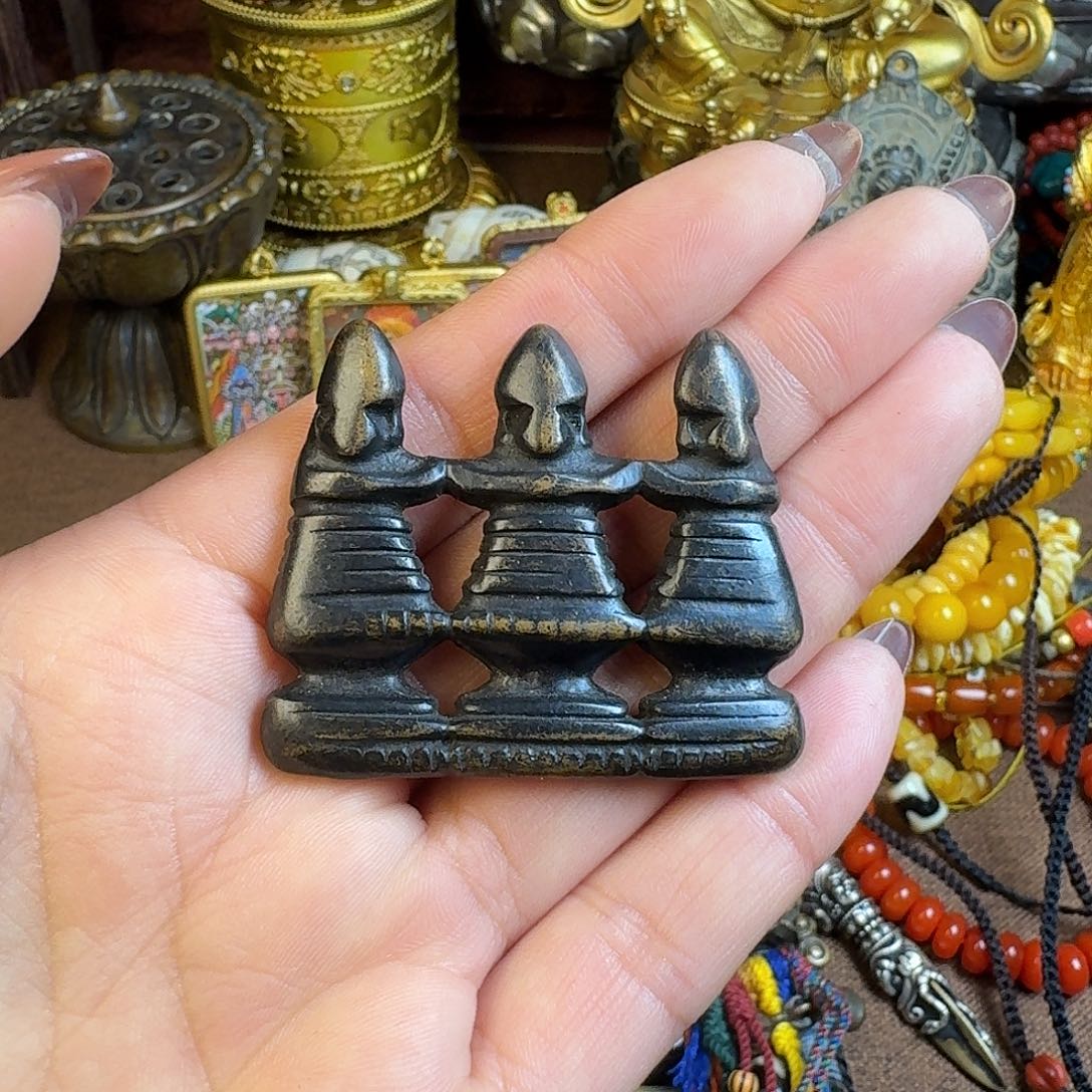 泥塑扎西德勒独特设计