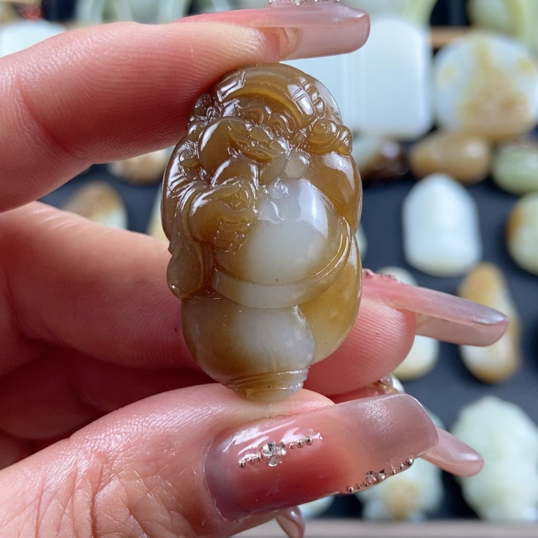 和田玉挂件未镶嵌