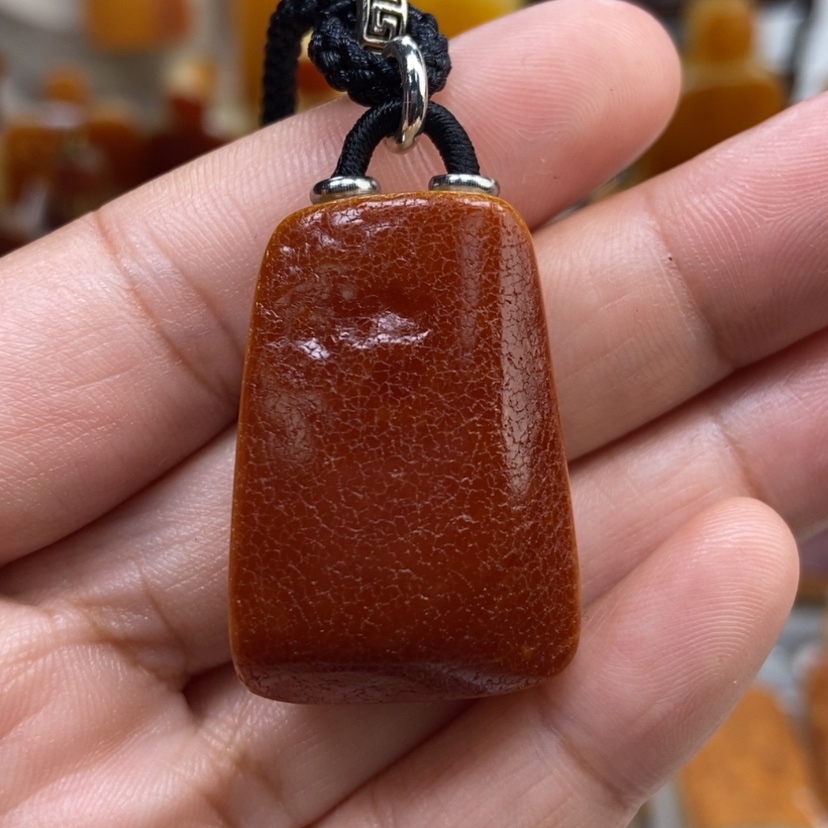 【闪购商品】琥珀颈饰未镶嵌