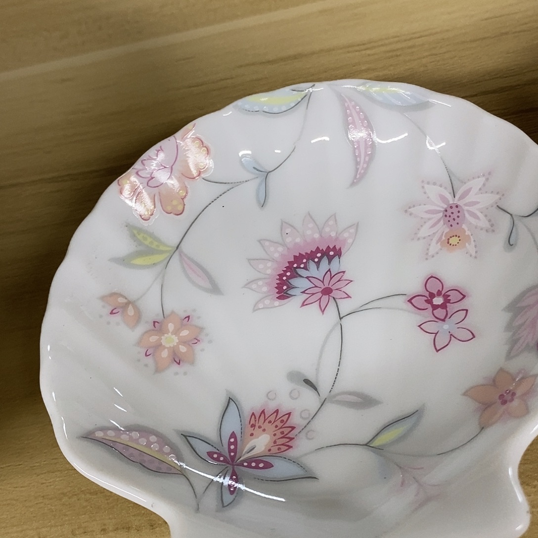 纯***白陶瓷等行业的产品