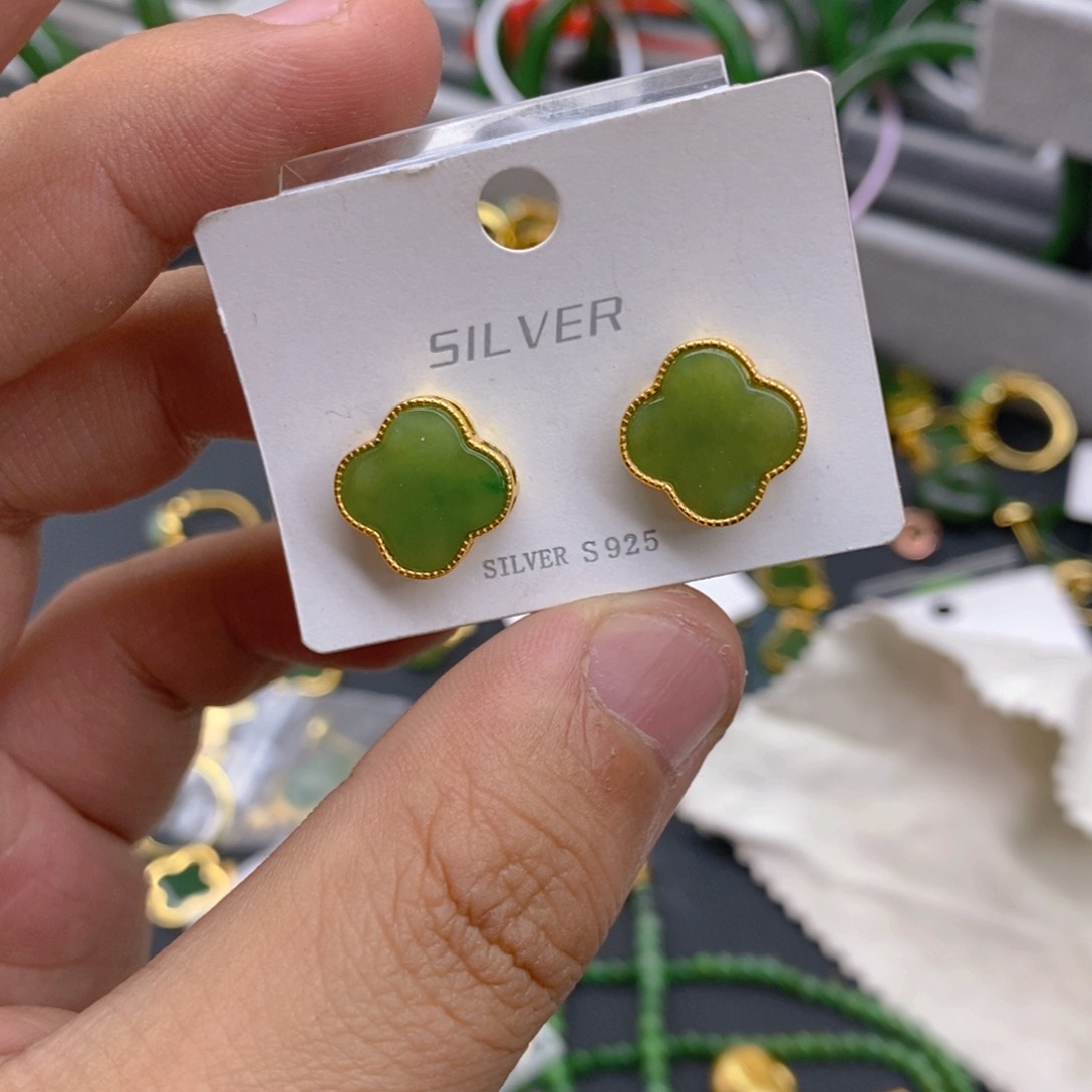 和田玉（碧玉）耳饰银S925镀金镶嵌