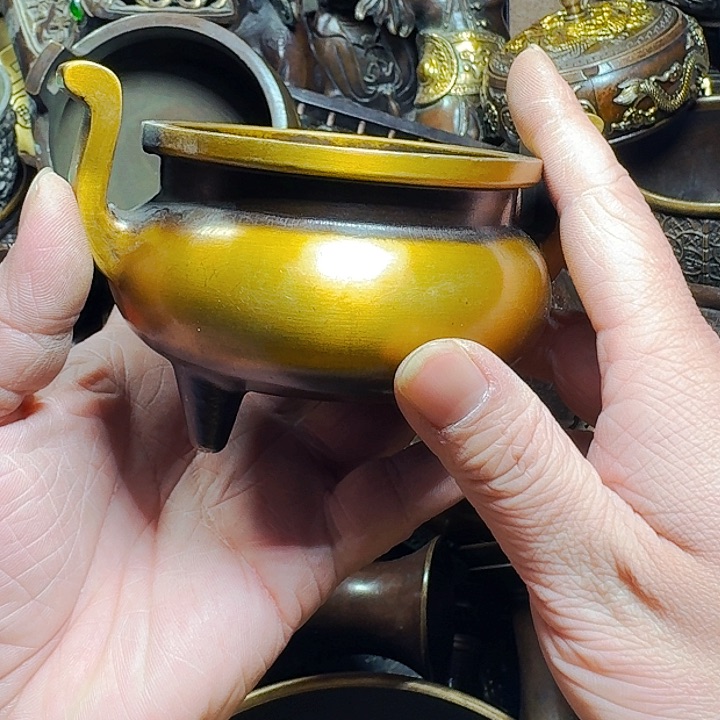 铜器摆件收收藏藏