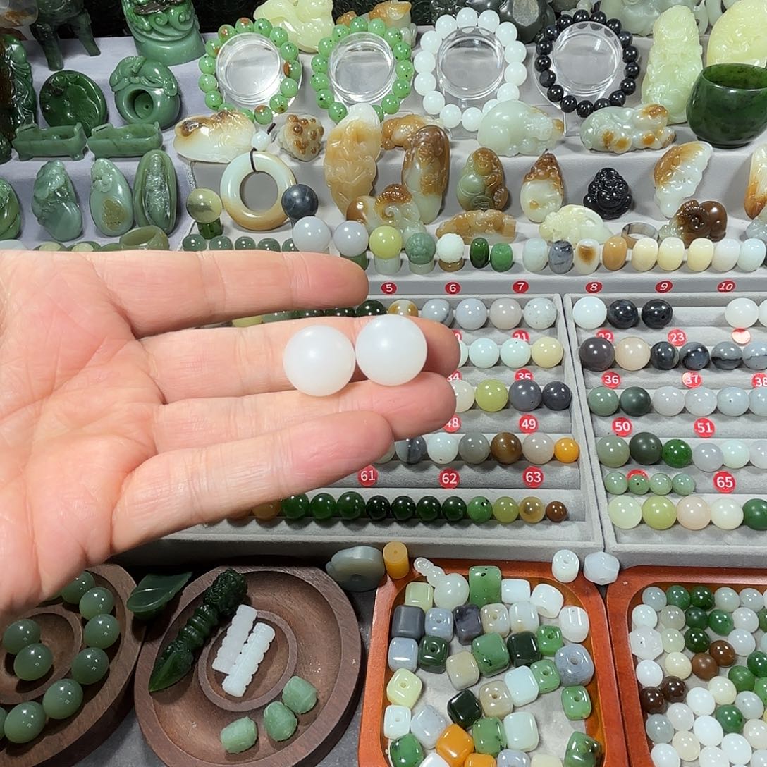 未镶嵌和田玉挂件我**神珠子