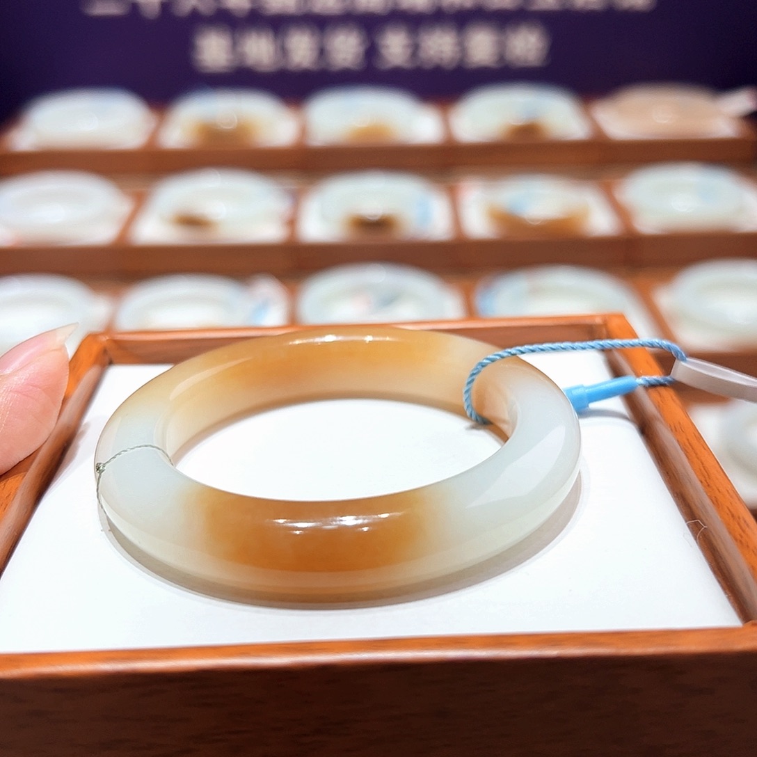 和田玉手镯50/51未镶嵌