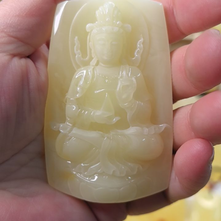 蜜蜡颈饰未镶嵌观音