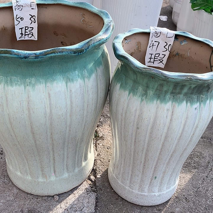 花盆陶瓷的一套特大号加大号