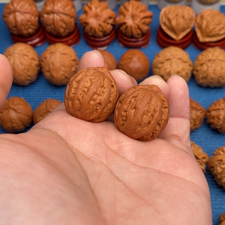 文玩核桃把件小粗筋