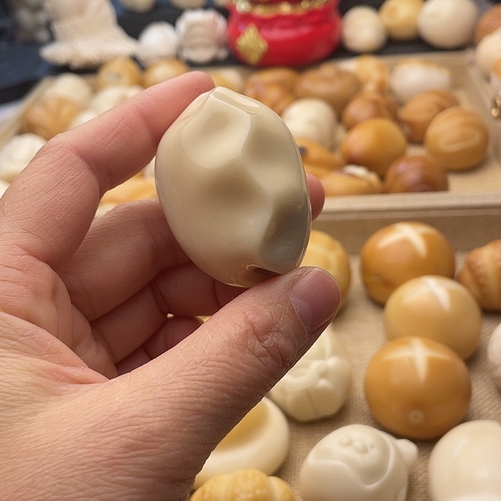 菩提根/象牙果吊坠风化色饺子4834