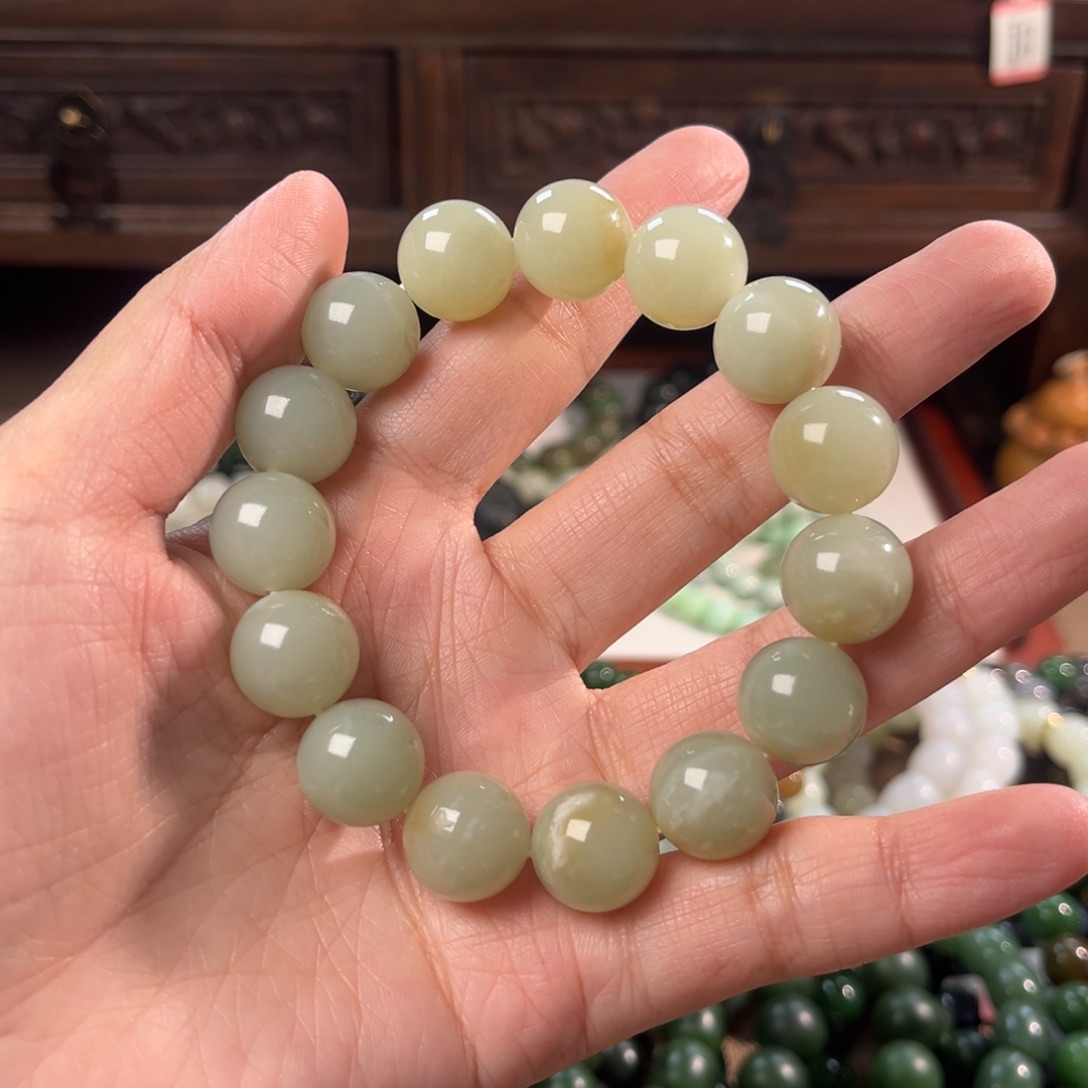 和田玉未镶嵌手链