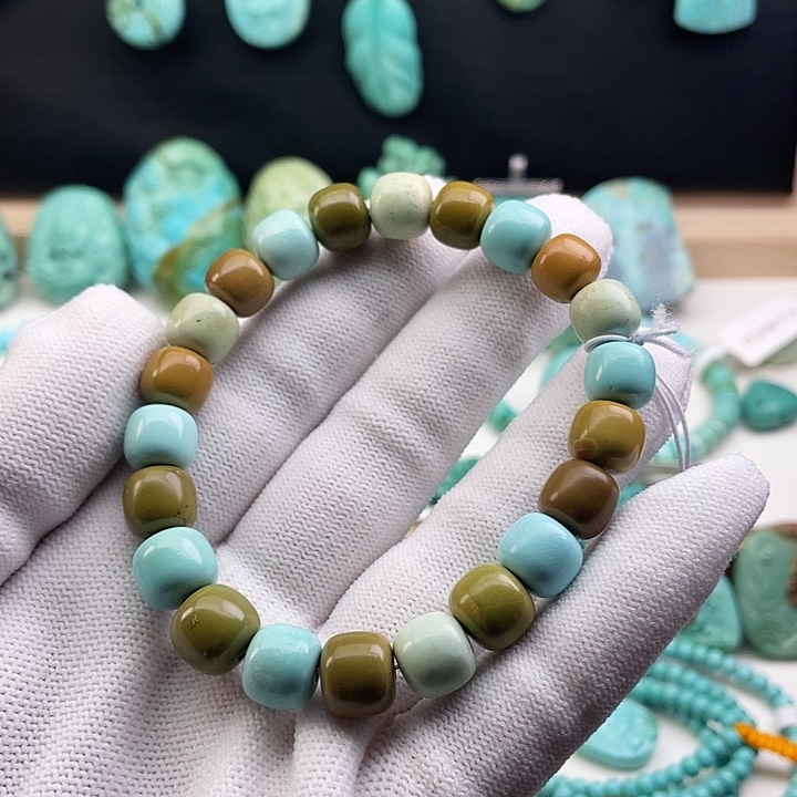 绿松石配饰未镶嵌