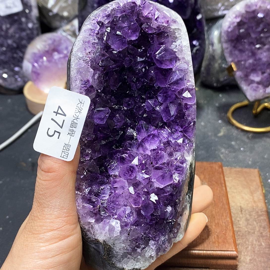 水晶大型摆件（非配饰）未镶嵌