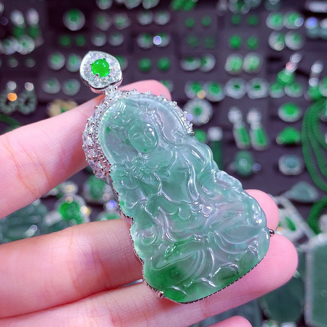 翡翠未镶嵌颈饰天然
