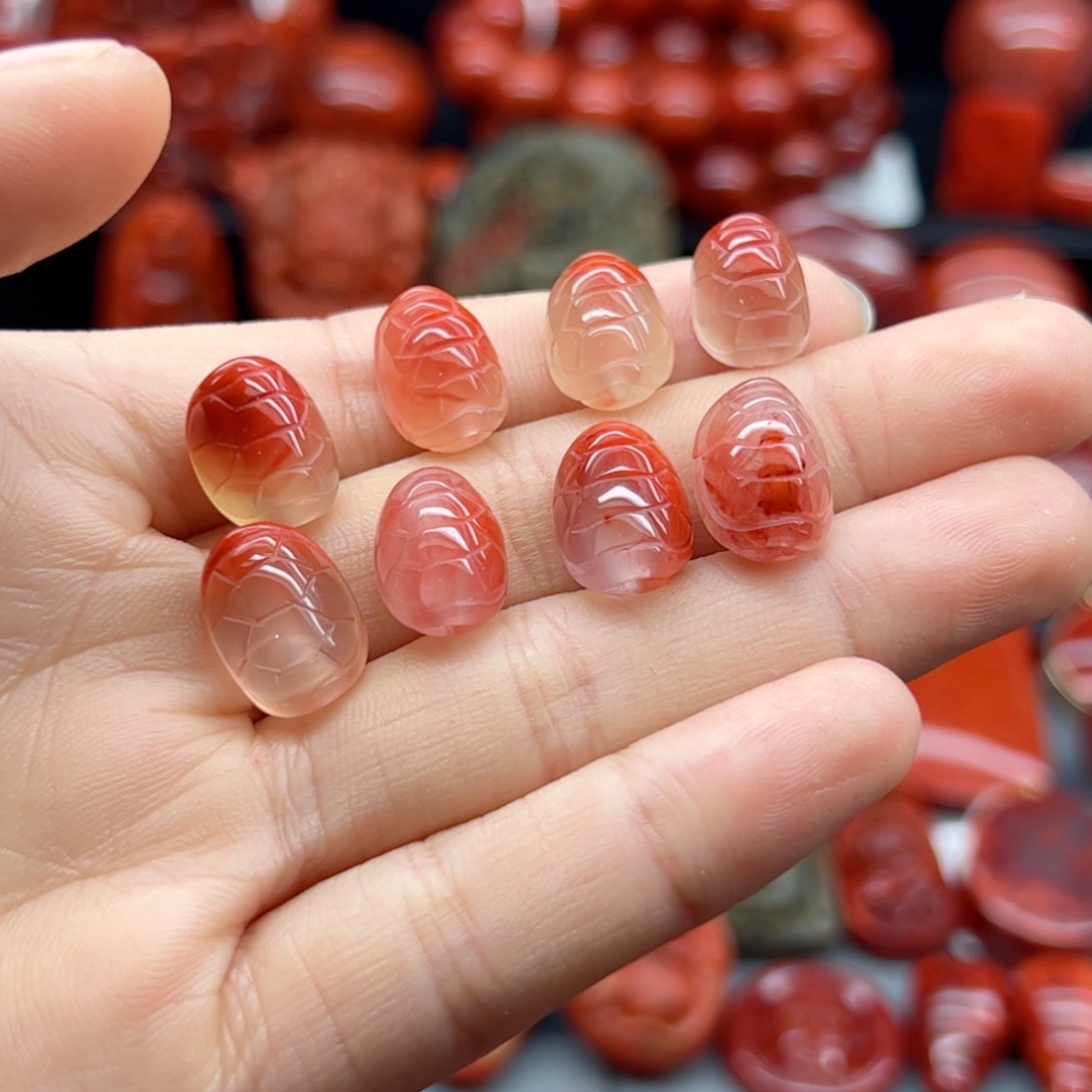 南红玛瑙配饰未镶嵌平**淡