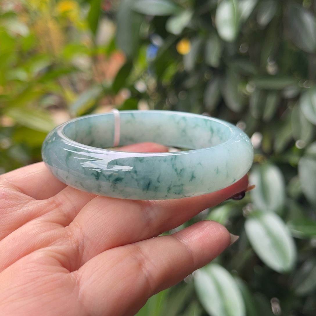 翡翠未镶嵌手镯56正圈