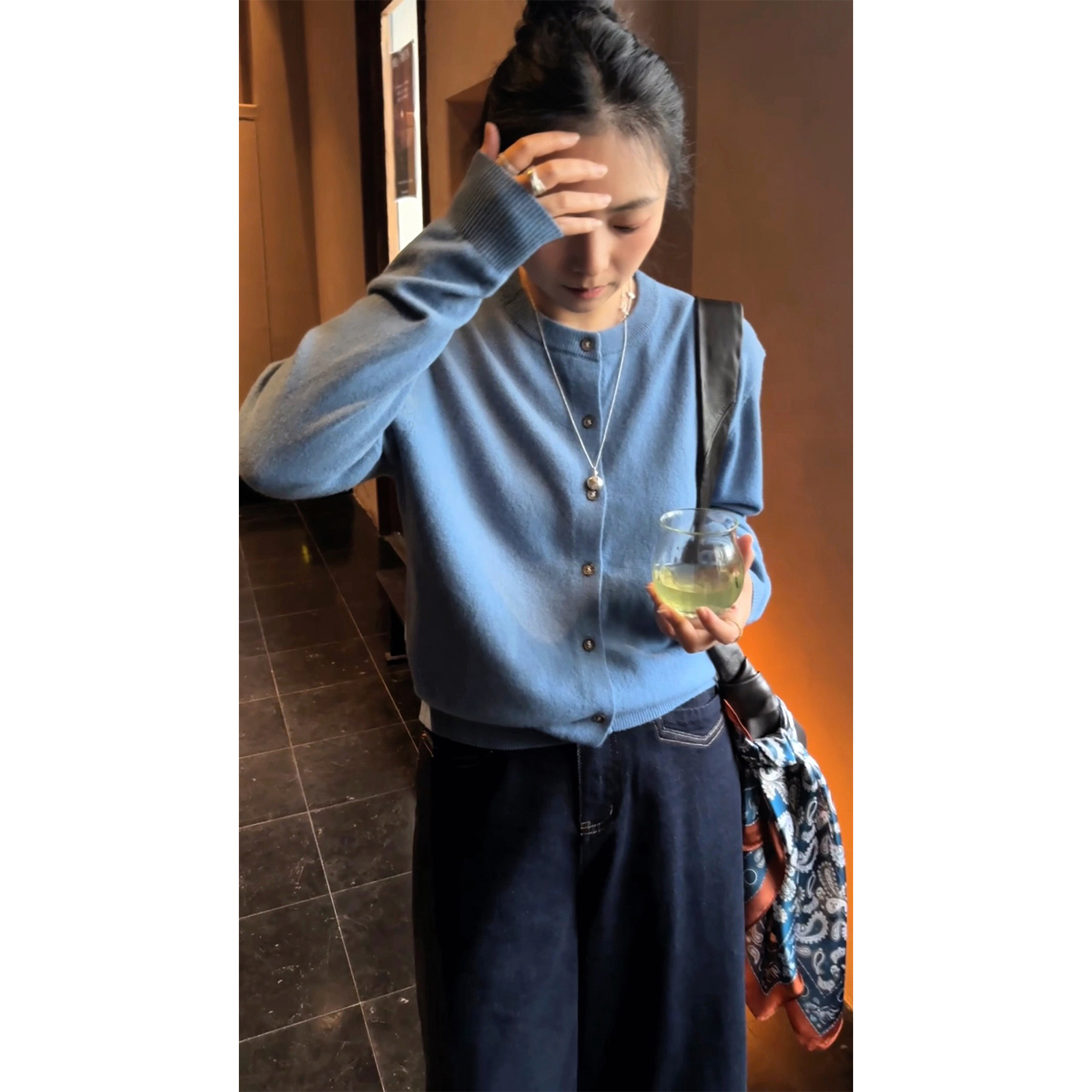 苏安家｜“云烟羊毛” 100%绵羊毛超细针26织椰壳扣宽松毛衣针织开衫