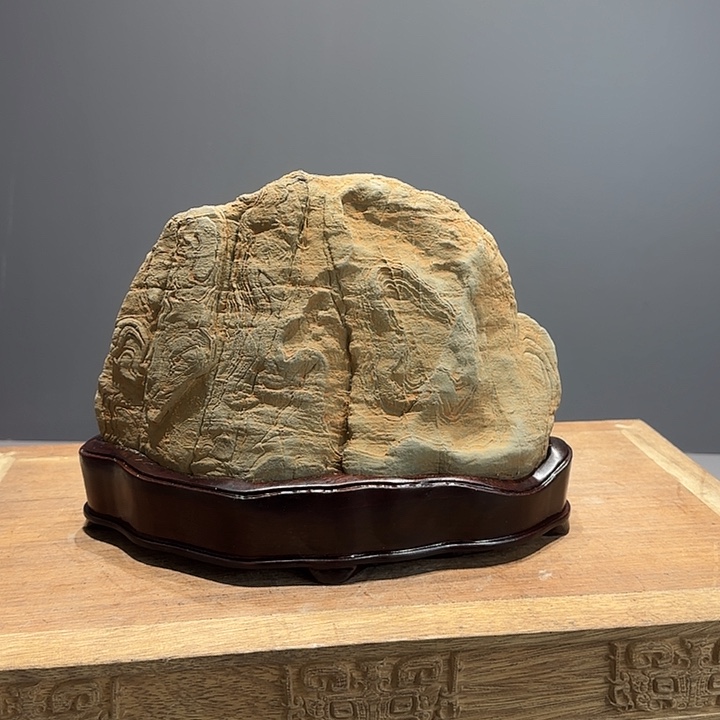 刘***备有机玻璃9999999999999