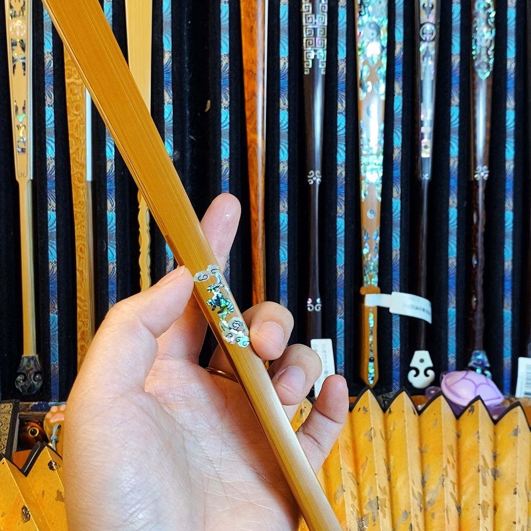 扇子瑞**玩扇子也要用完吗你也