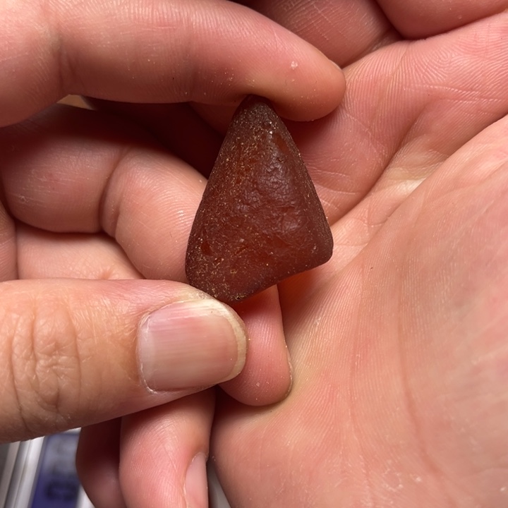 未镶嵌琥珀裸石全皮吊坠