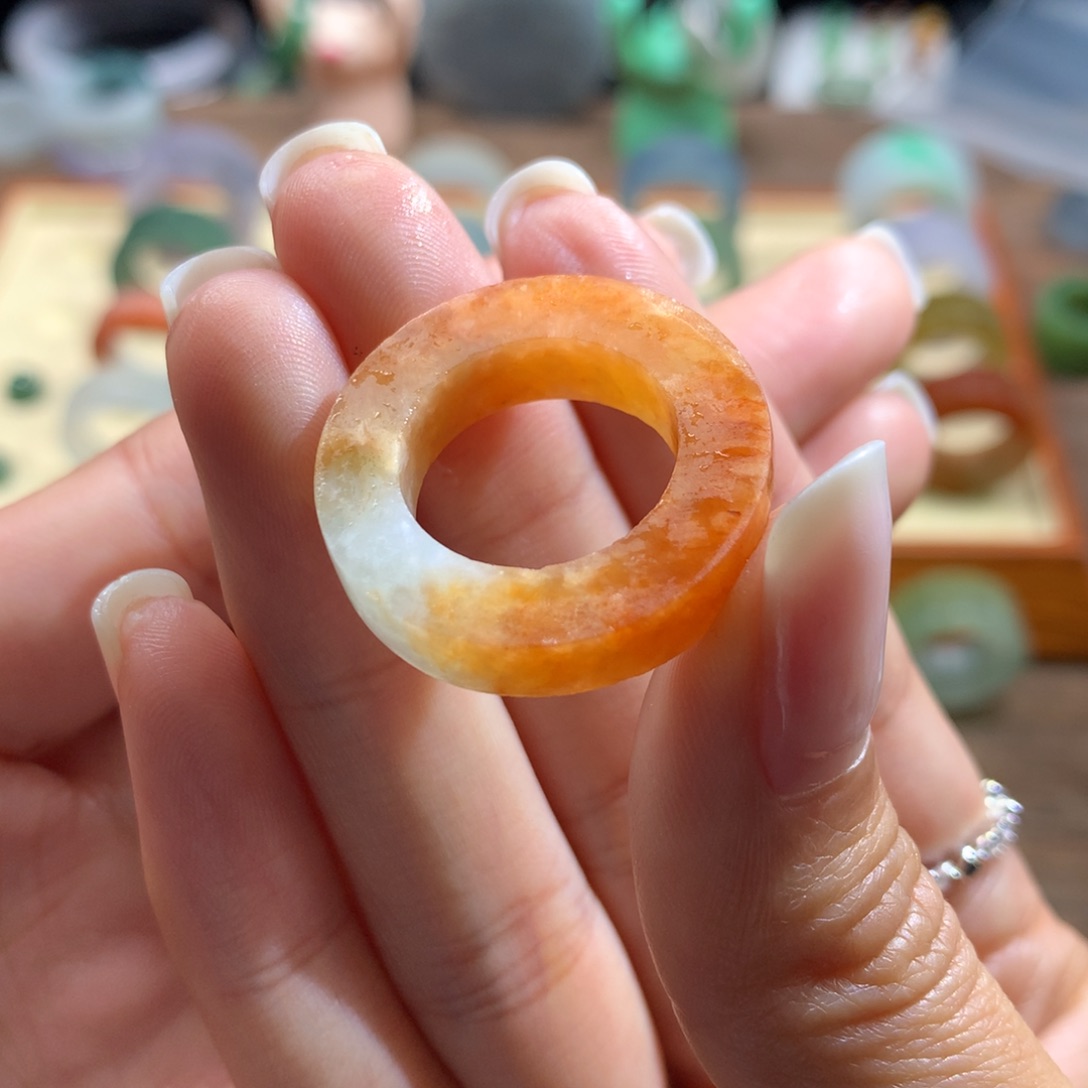 定制翡翠未镶嵌翡翠芬达汽水13-17#