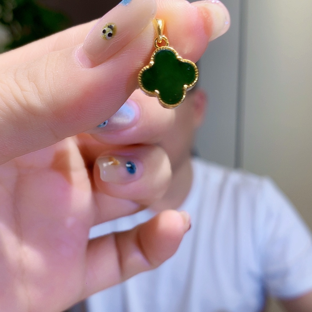 和田玉（碧玉）银S925镀金镶嵌颈饰