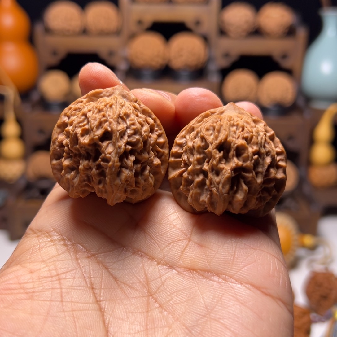 把件文玩核桃37黄杆