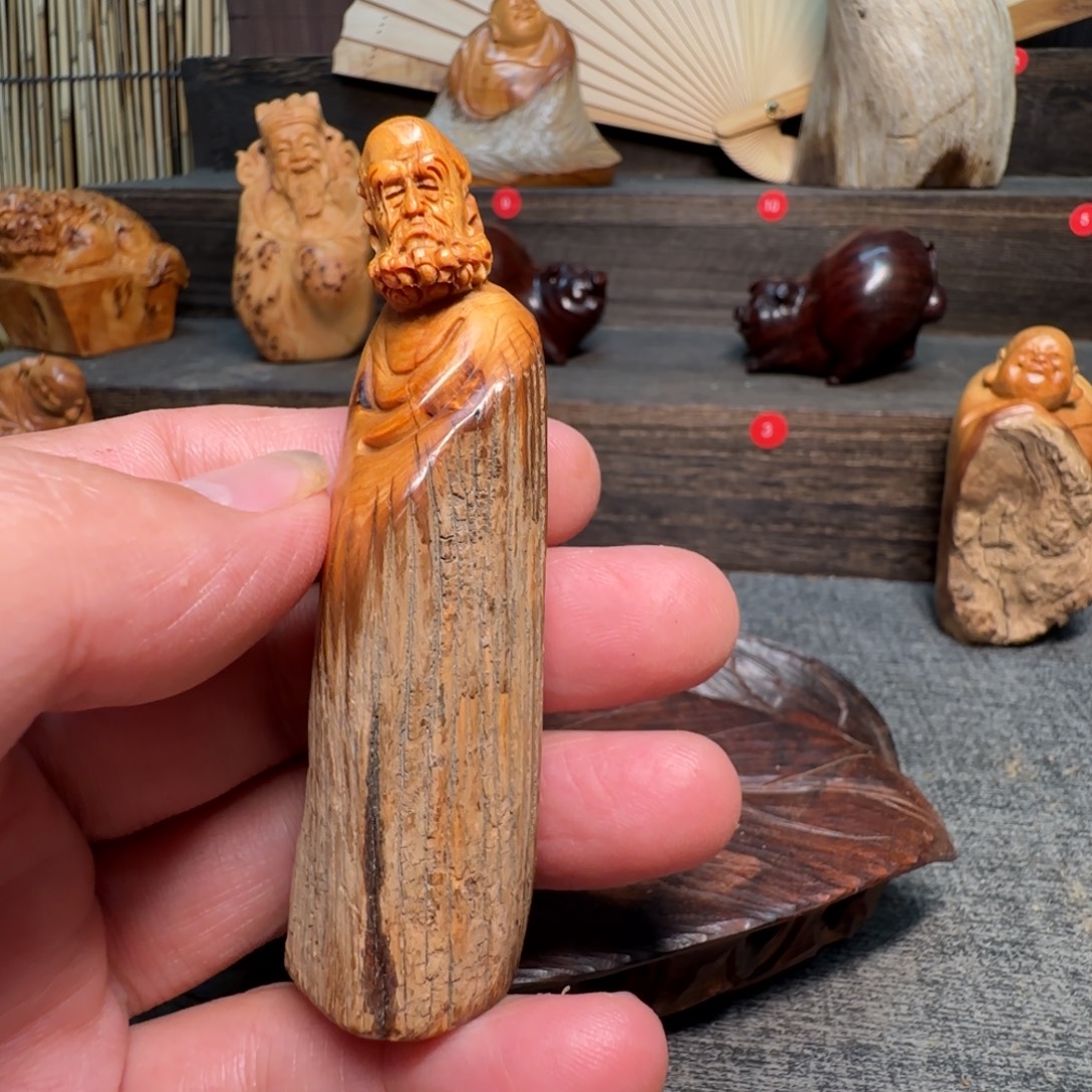 宇***3柏木（崖柏）好吧我知道你在想